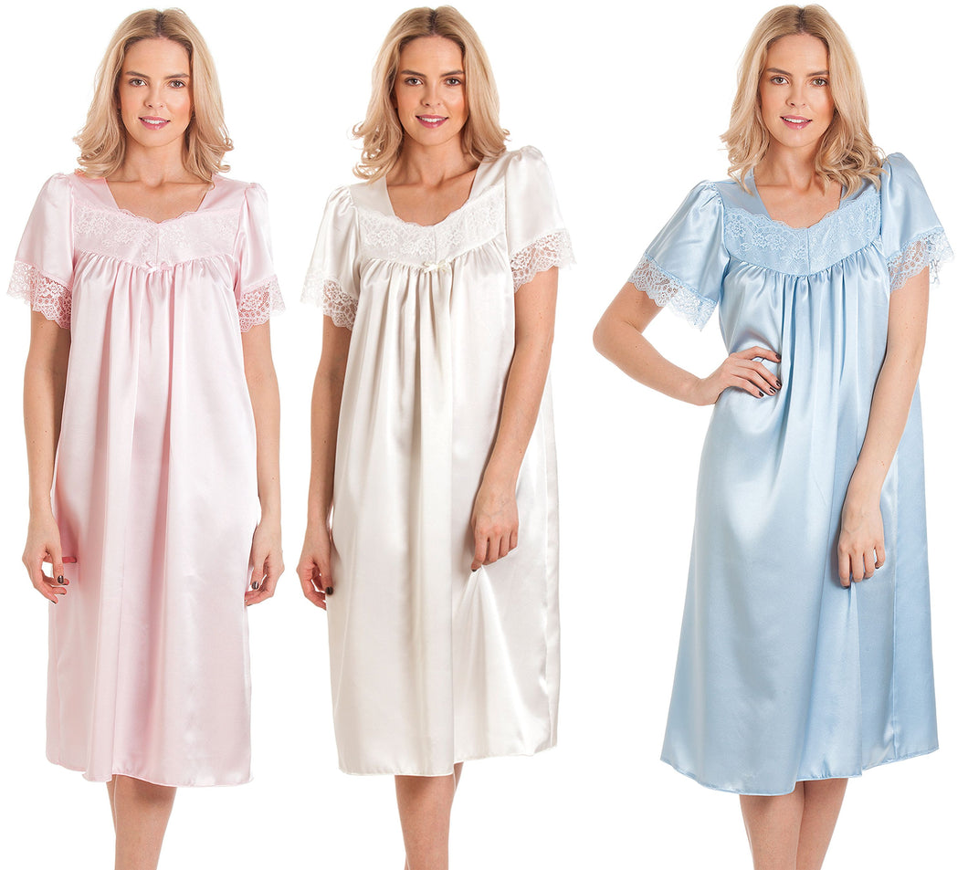 English Made Satin Short Sleeved Nightdress with Lace Detail