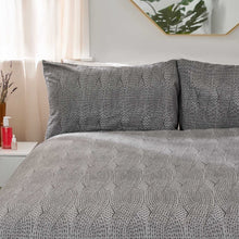 Load image into Gallery viewer, Dreamscene Chunky Knit Print Brushed Cotton Duvet Set - Grey
