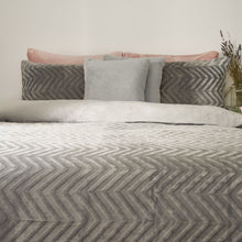 Load image into Gallery viewer, Sienna Herringbone Flannel Fleece Duvet - Silver
