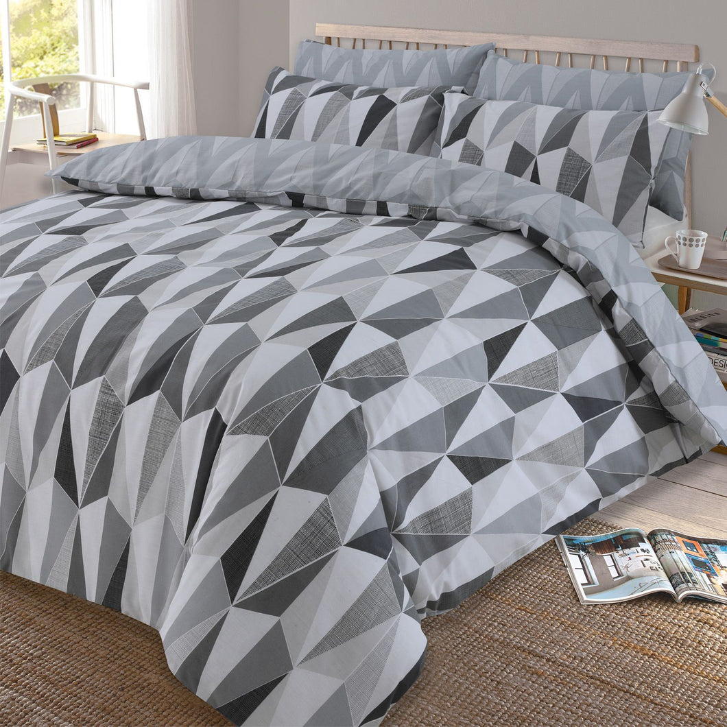 Dreamscene Billie Reversible Geometric Duvet Cover Set - Black/Grey