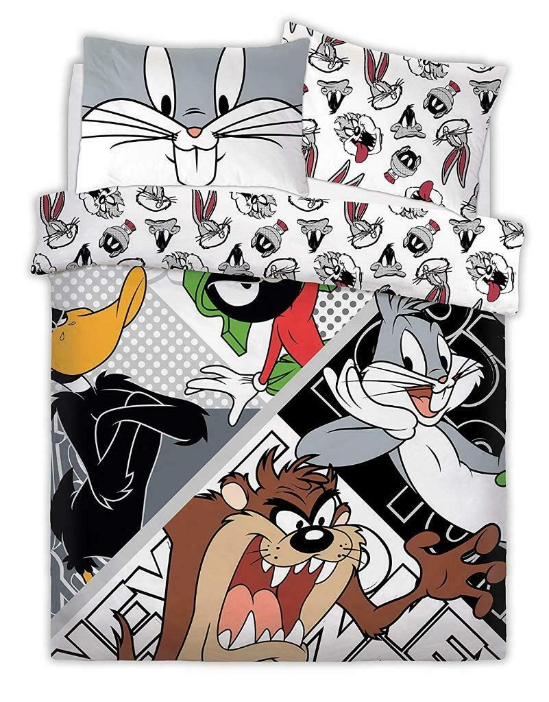 Looney Tunes That's All Bugs Double Panel Duvet Cover Set