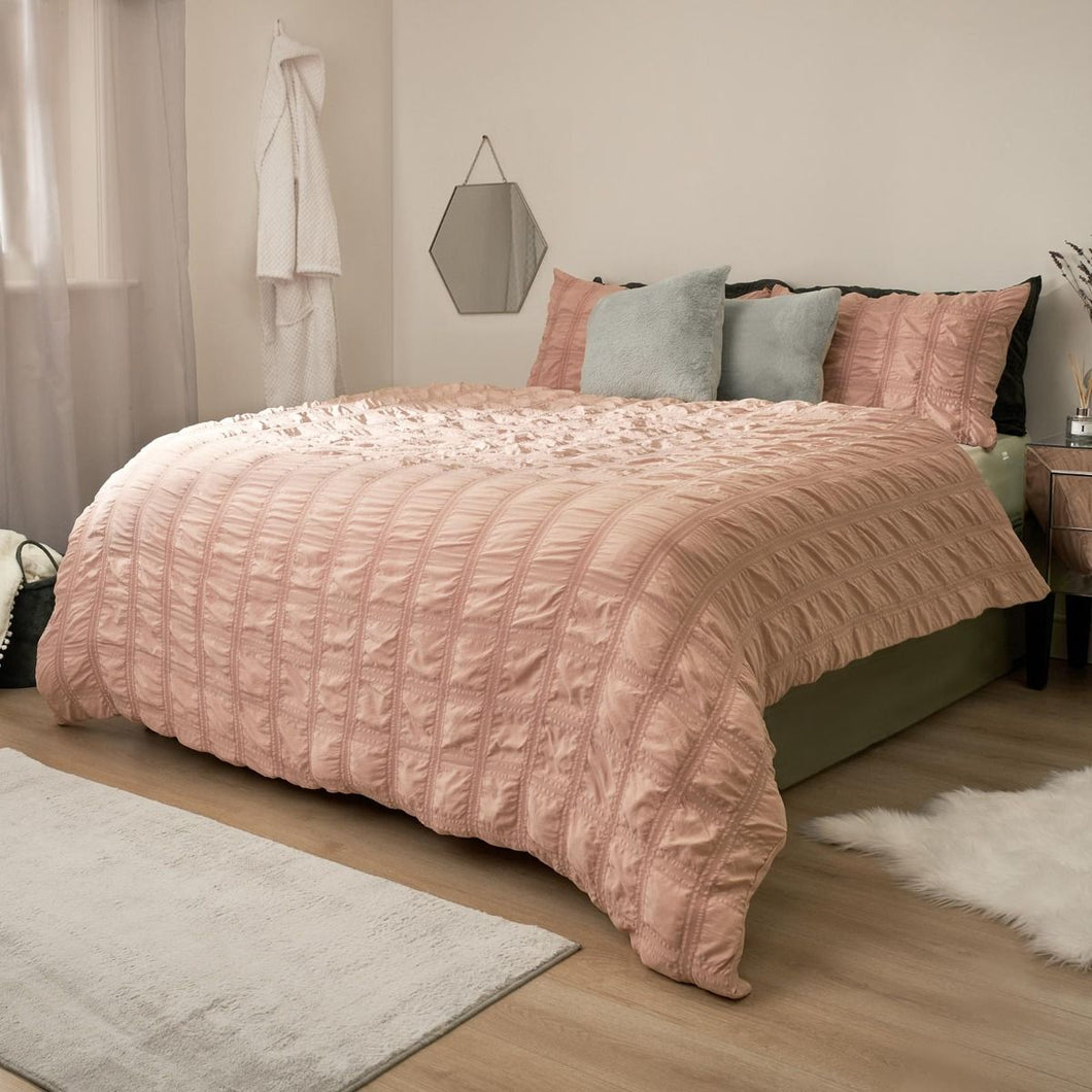 Sienna Square Seersucker Duvet Set - Blush