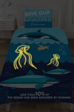 Load image into Gallery viewer, NATIONAL GEOGRAPHIC OCEAN LIFE SINGLE DUVET COVER SET
