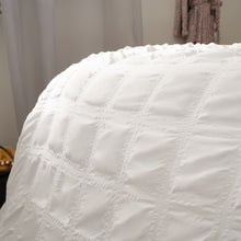 Load image into Gallery viewer, Sienna Square Seersucker Duvet Set - White
