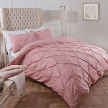 Load image into Gallery viewer, Highams Diamond Pintuck Pinch Pleat Duvet Cover Set - Blush Pink
